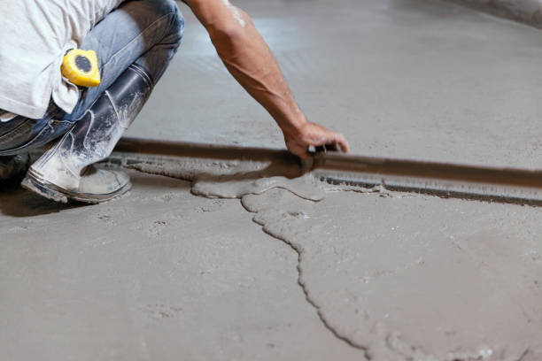 Best Concrete Pool Decks in Mulberry, OH