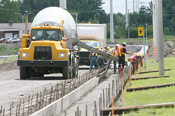 Best Concrete Sidewalk Installation in Mulberry, OH
